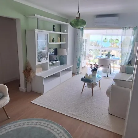 Aux Issambres, à 300 M De La Mer, Pour 4 Personnes, Maison Rénovée De 50 M2,vue Panoramique ,la Romaga Hébergement de vacances *